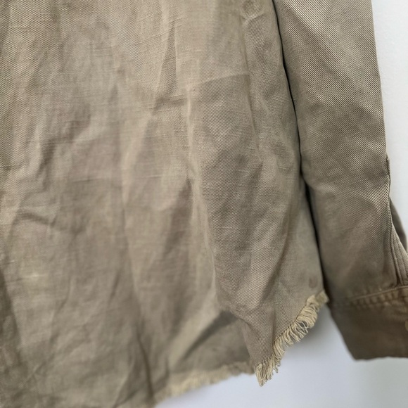 Rails Sparrow Safari Button-Up Linen Blend Shirt in Ochre (L) - Picture 7 of 8